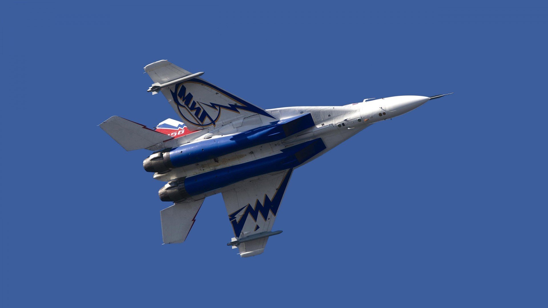 FB体育官方平台-联盟体育精神：赛场上“公平竞争”的真实写照，体育竞赛公平竞争原则