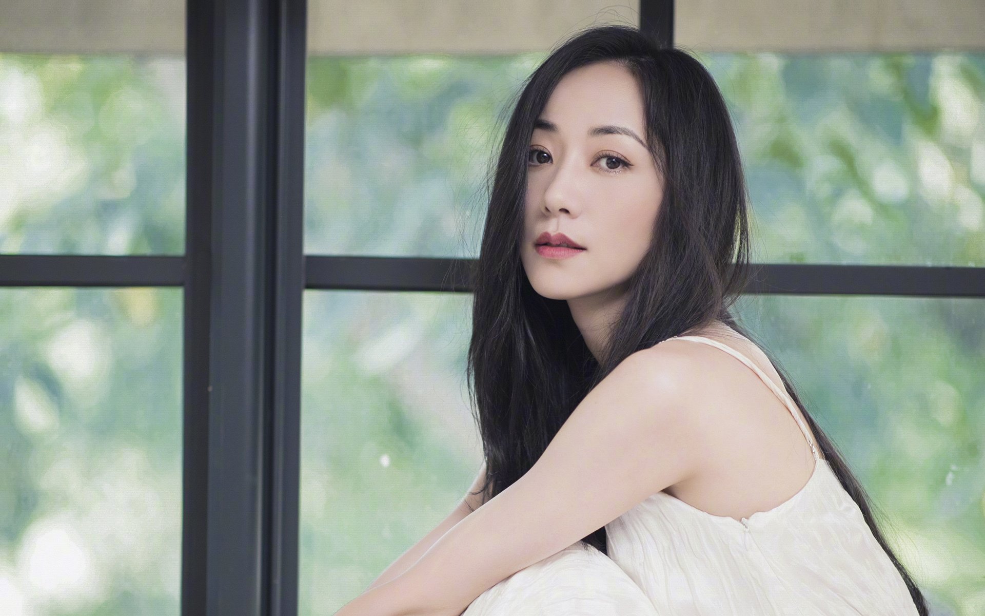 fb体育APP-庆祝冠军产生，球迷狂欢现场，球队获得冠军的祝贺词