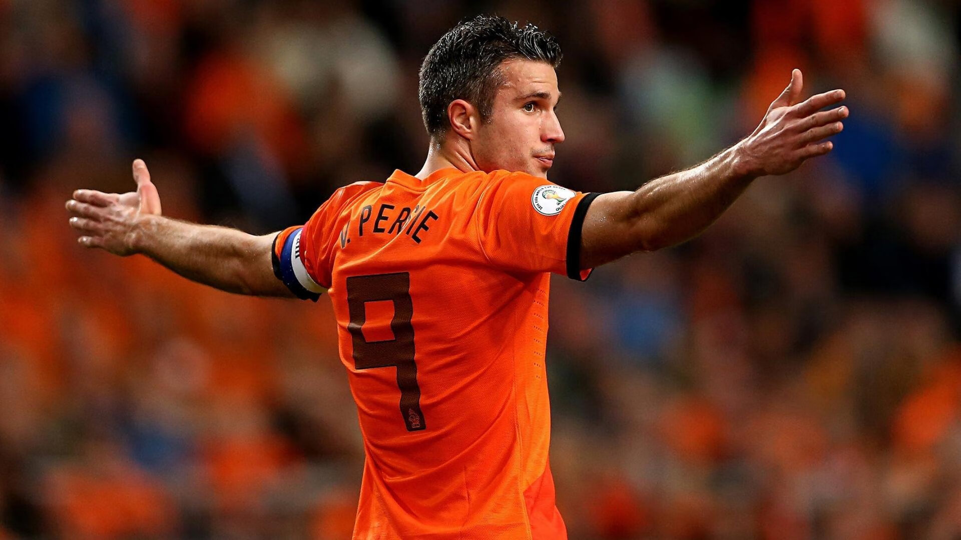 fb体育平台-阿尔梅里亚客场战胜强敌，晋级积分榜前列，阿尔梅里亚主教练